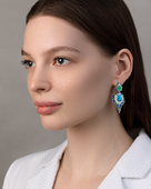 Серьги с опалами, бриллиантами, изумрудами и сапфирами, белое золото, н.керамика