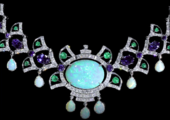 Колье с опалами, сапфирами, изумрудами и бриллиантами, белое золото