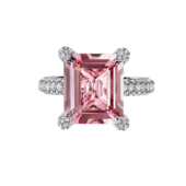 Кольцо с морганитом и бриллиантами, белое золото