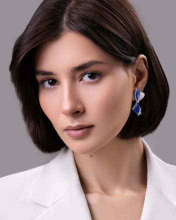 Пусеты с сапфирами и бриллиантами, белое золото 2