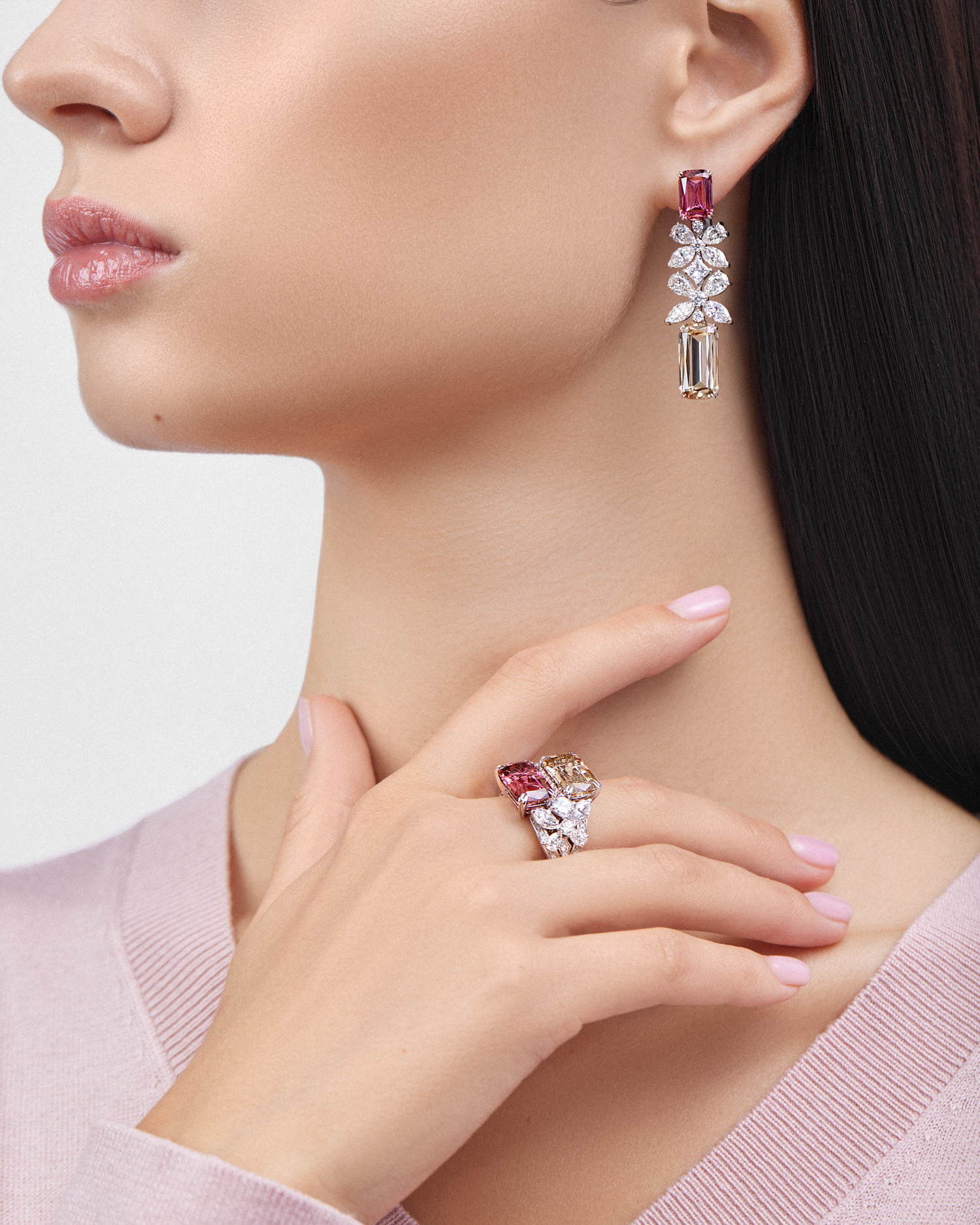 Серьги с турмалинами и бриллиантами, белое золото