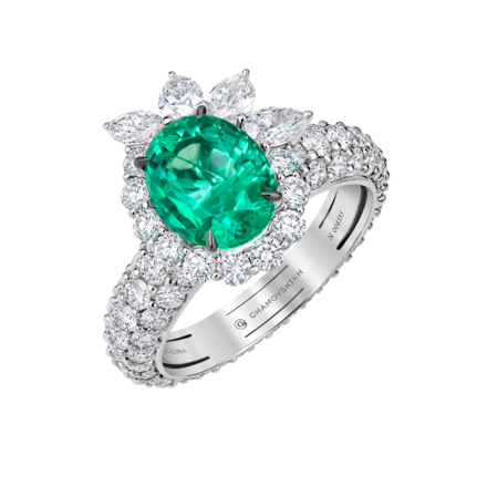 Кольцо с изумрудом и бриллиантами, белое золото 1