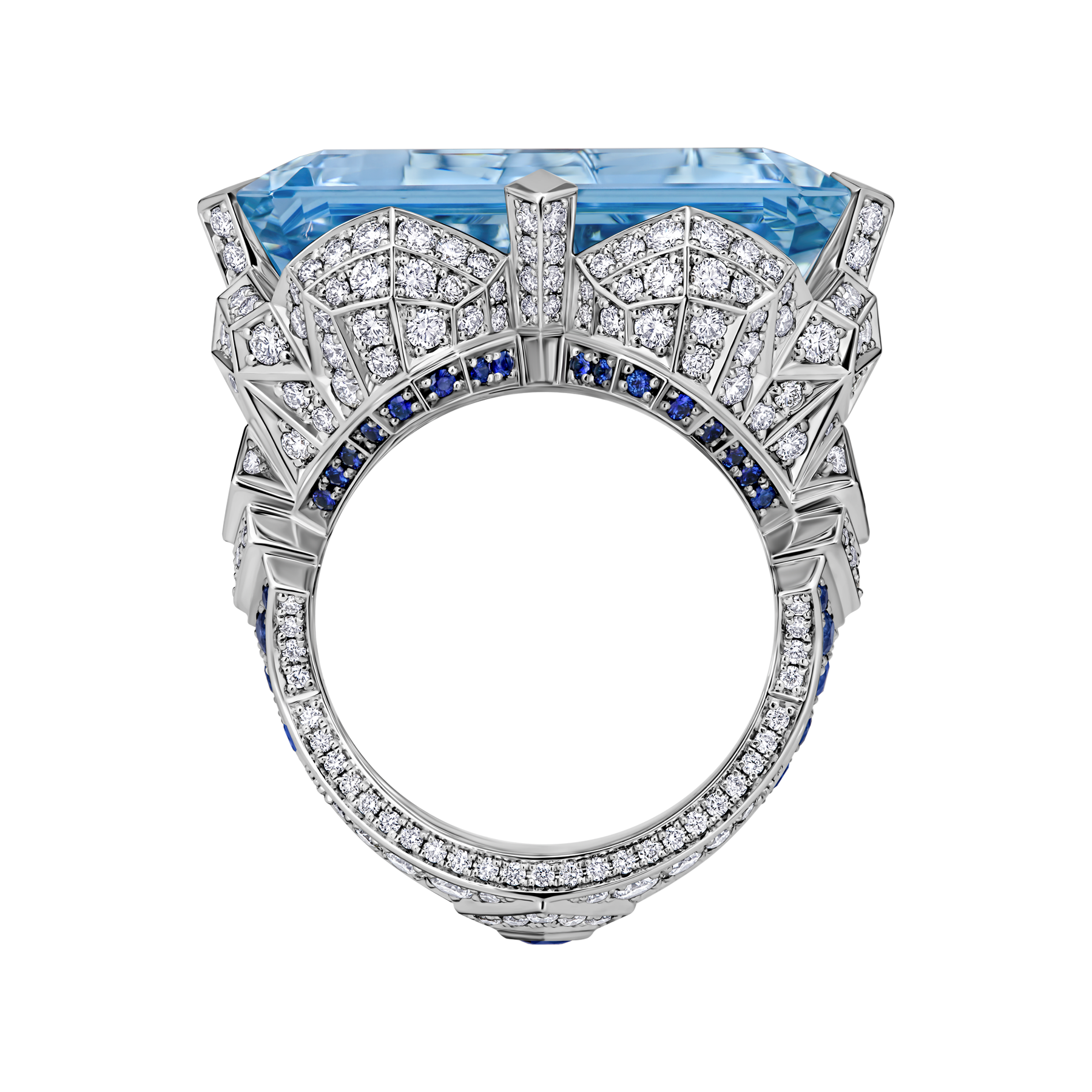 Кольцо с аквамарином, сапфирами, бриллиантами и жемчугом, белое золото